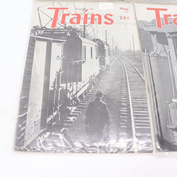 Trains Magazine 1946 Lot of 4 - Picture 4 of 5